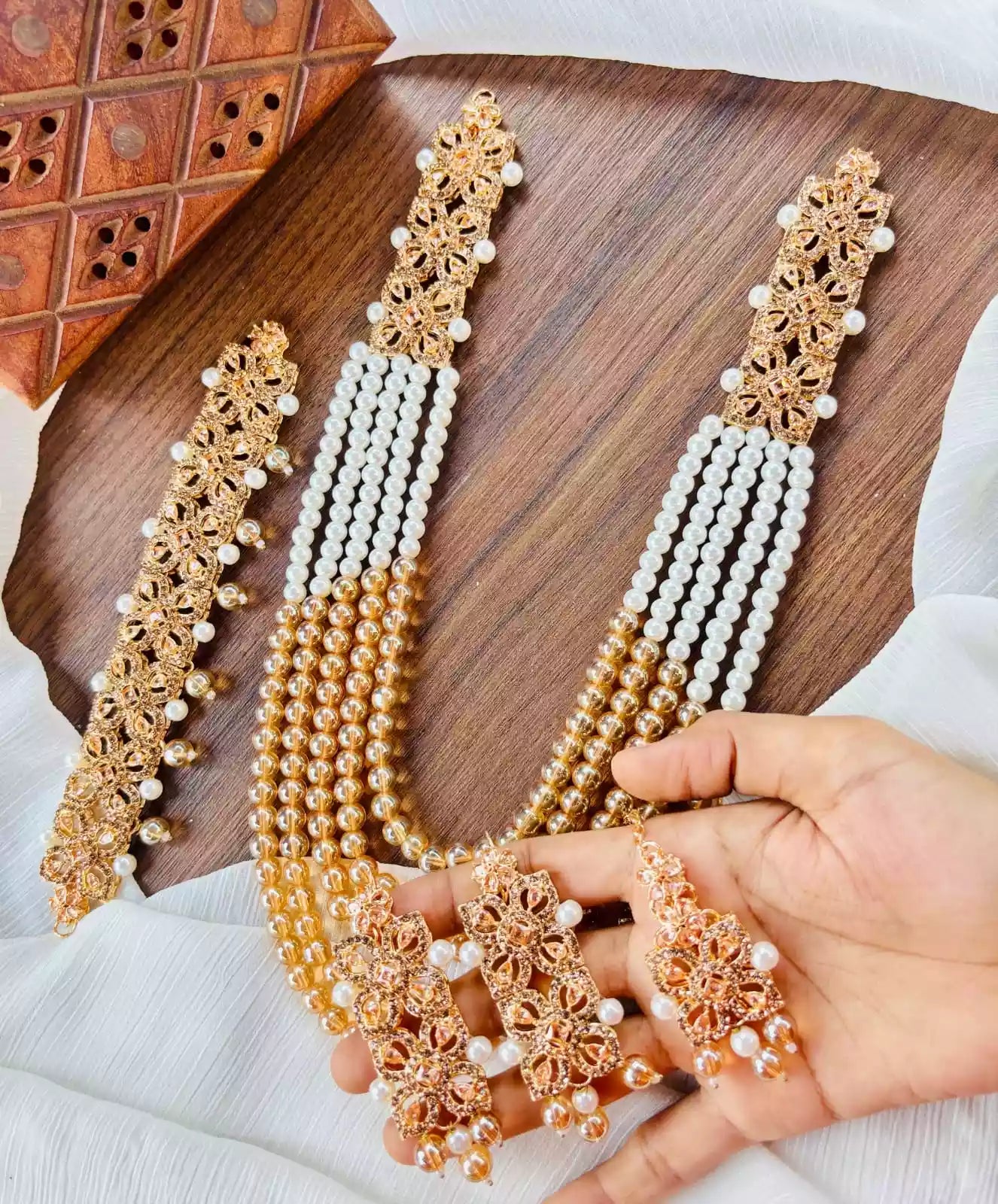 Zircon bridal set with maala