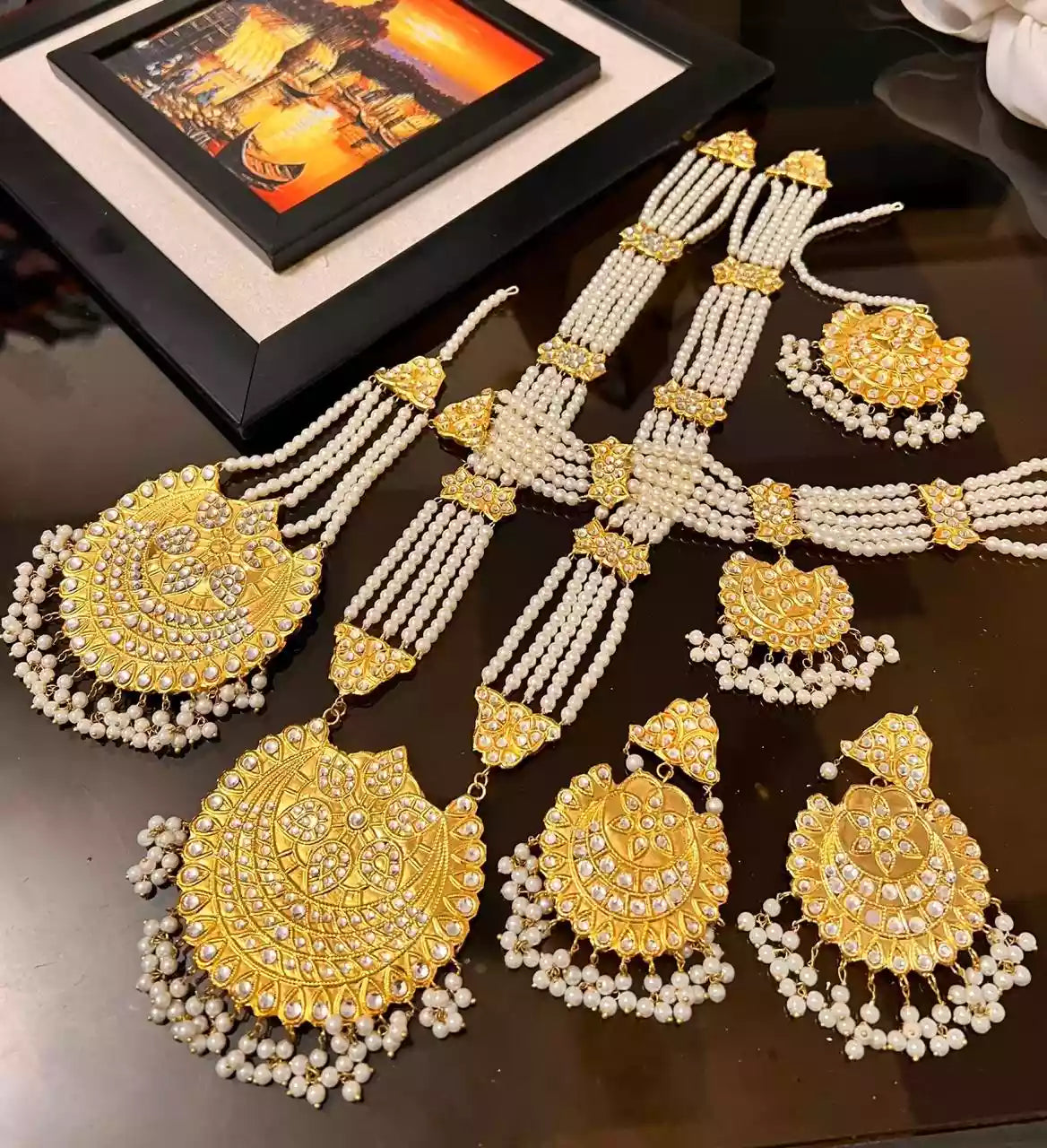 Thappa kundan bridal set Main image