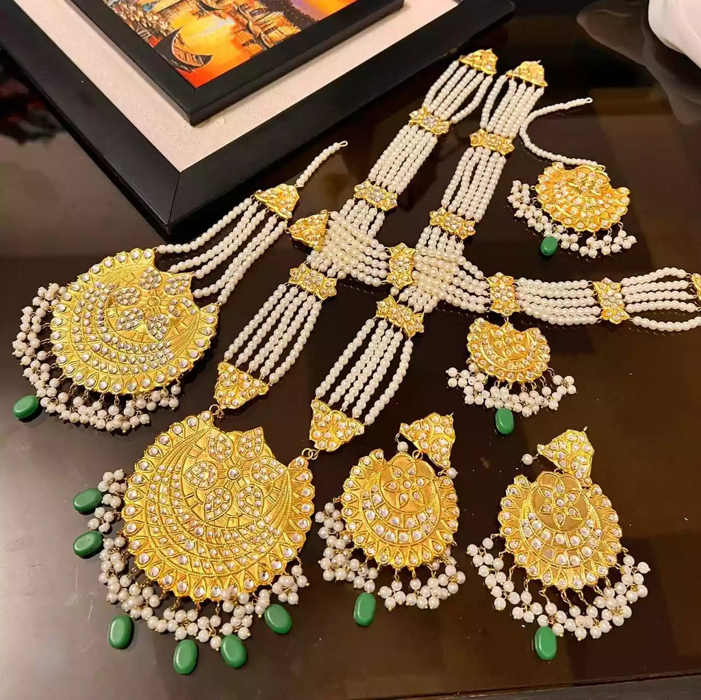 Thappa kundan bridal set