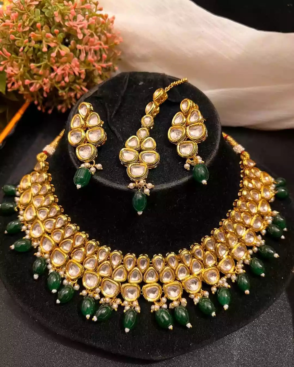 Indian kundan bridal set with back meenakari