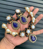 Crafted mother of pearl necklace set