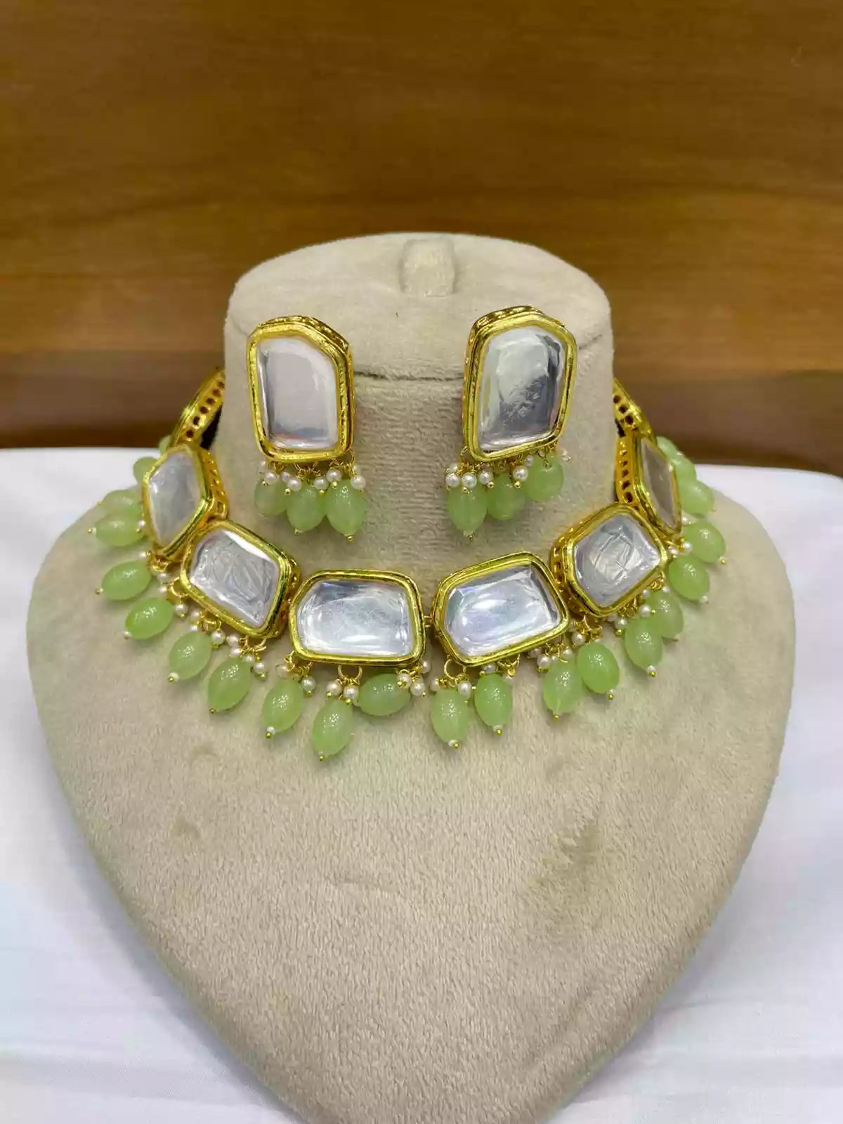Indian kundan set with back meena