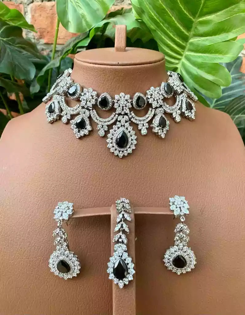 Zirconia bridal set with teeka