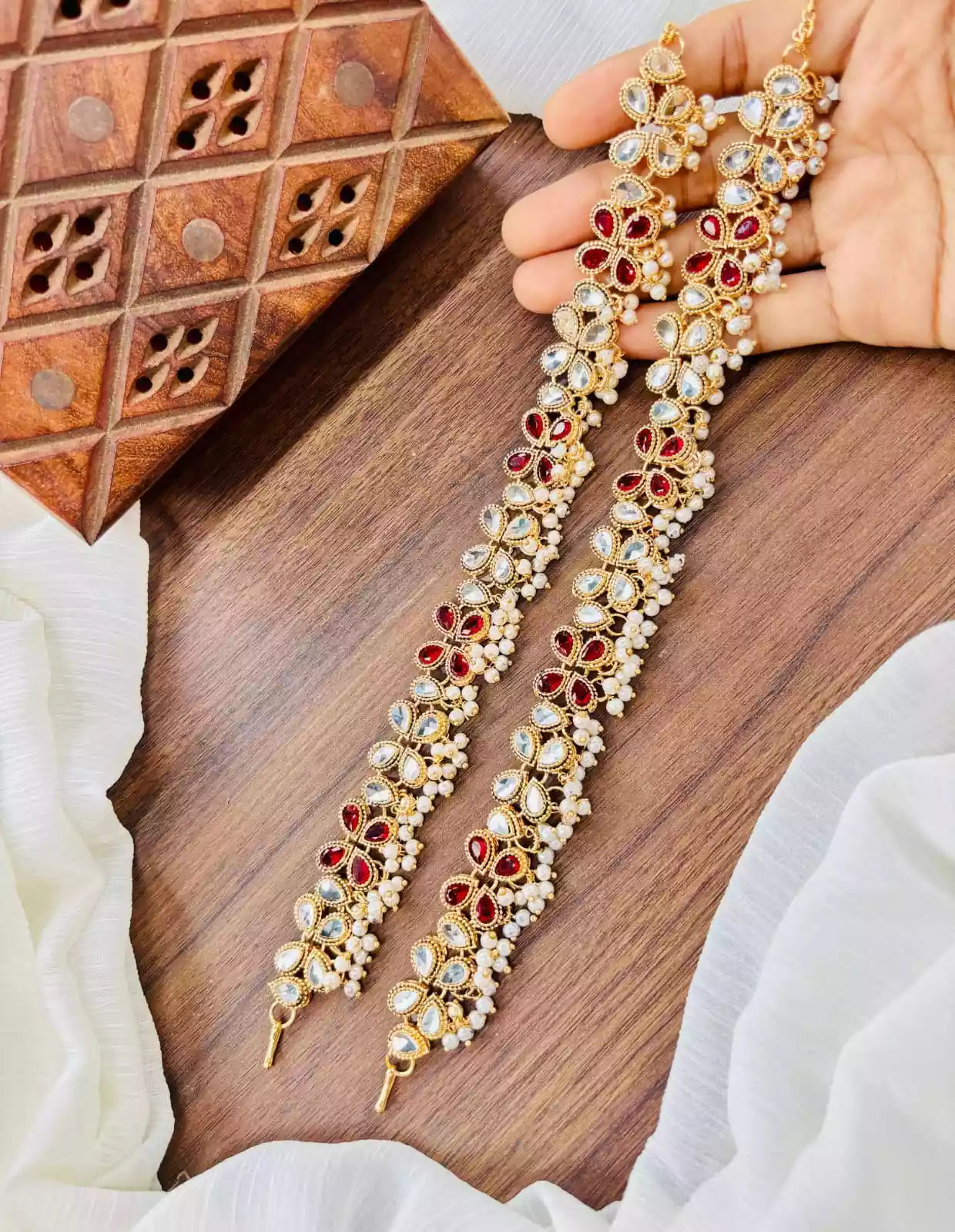 Kundan pazaib pair Main image