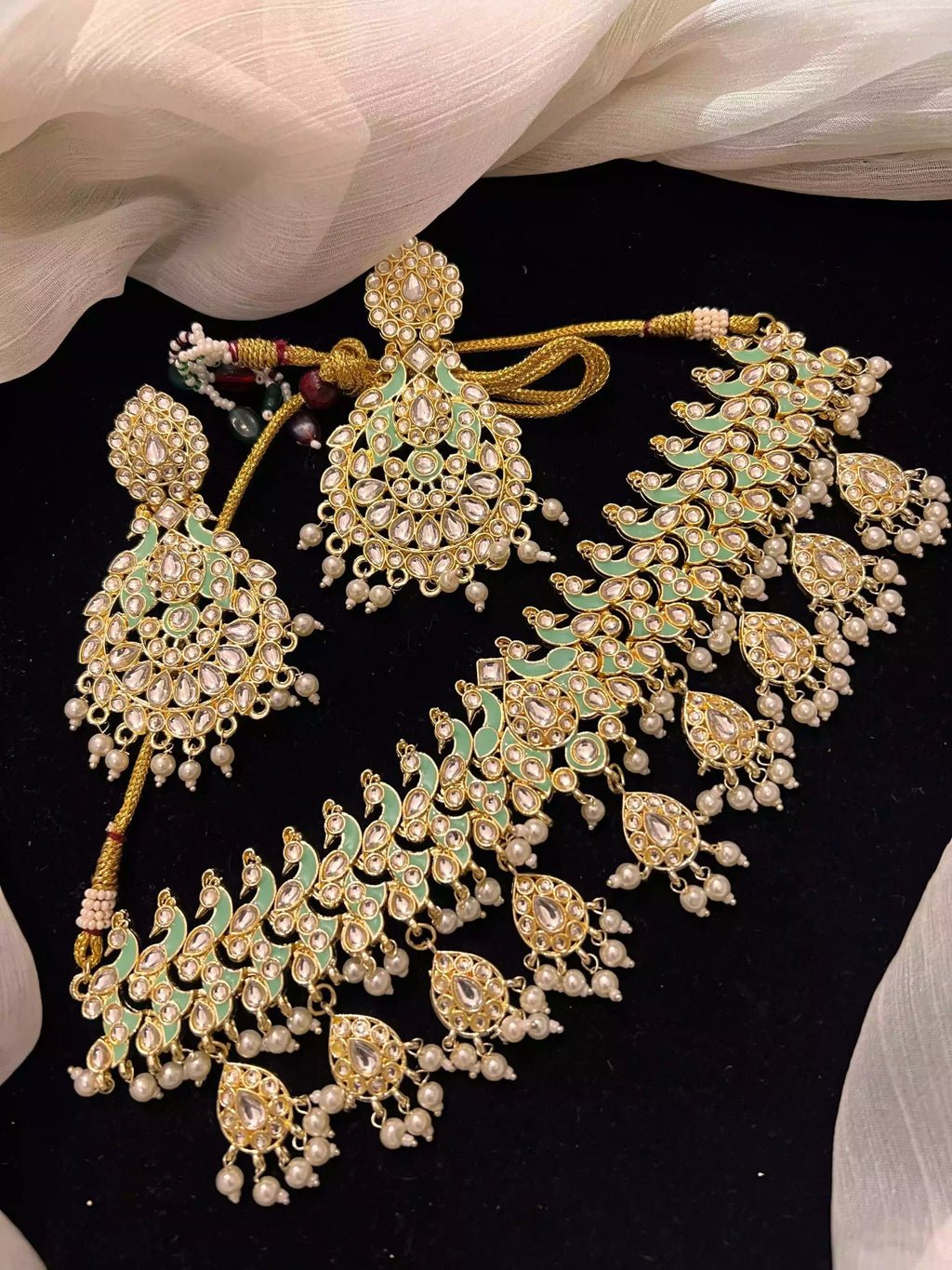 Kundan meena choker set