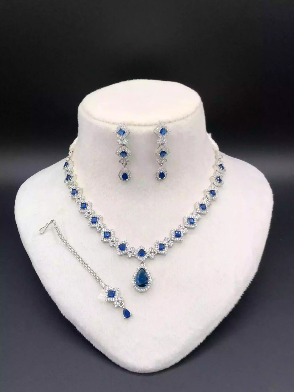 Indian zircon necklace set