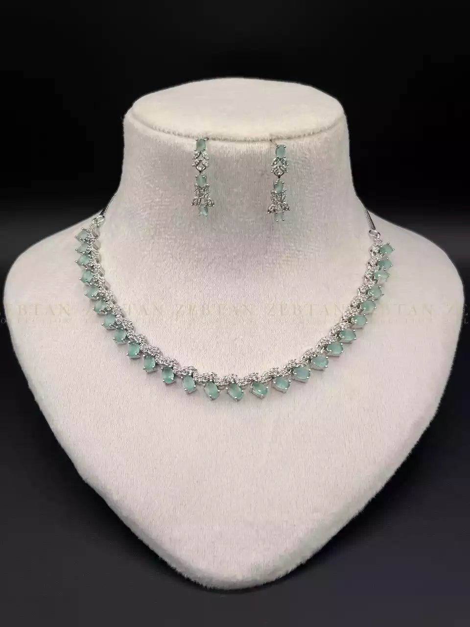 American diamond necklace set