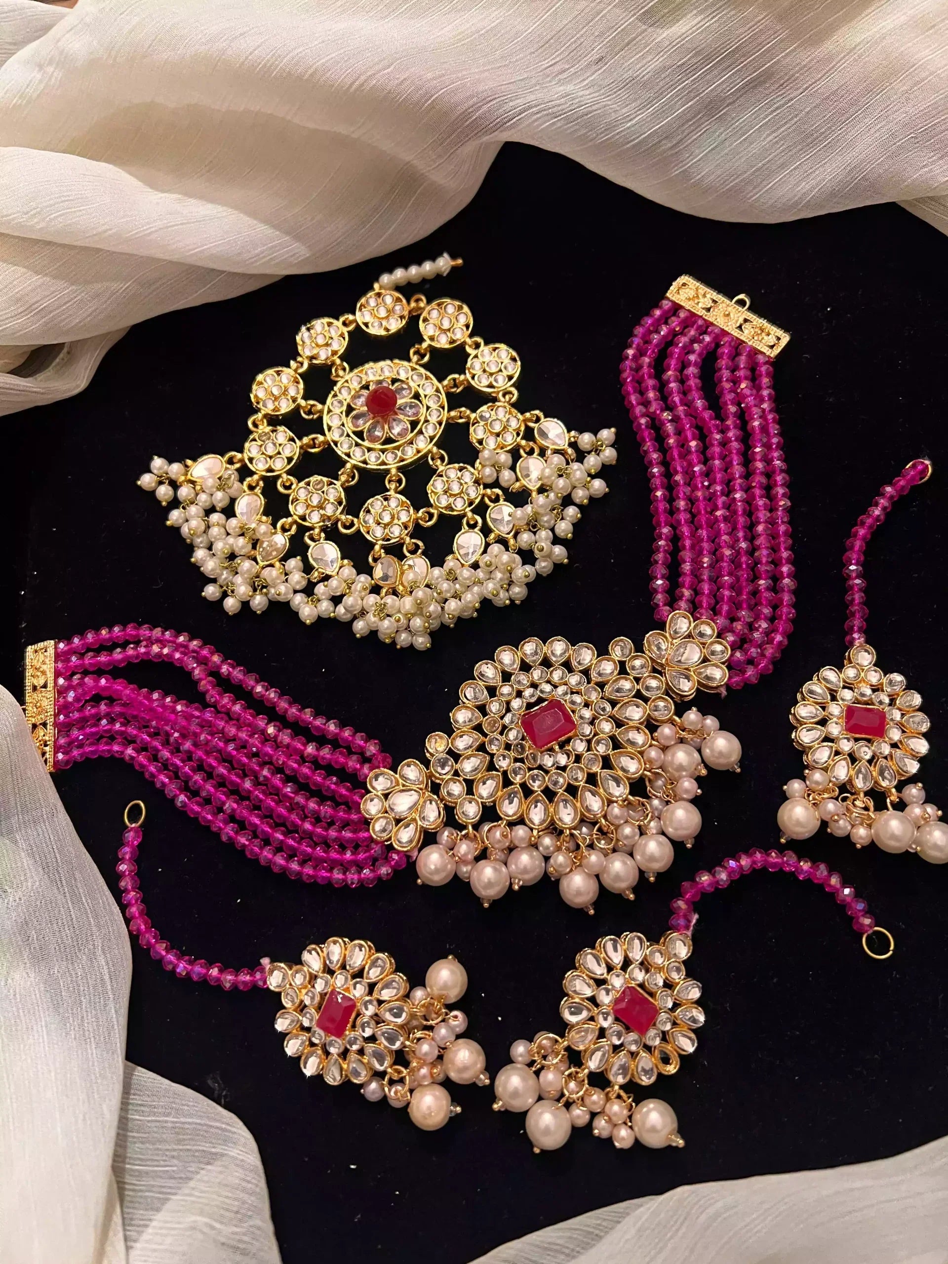 Kundan choker set with jhumar Secondary image