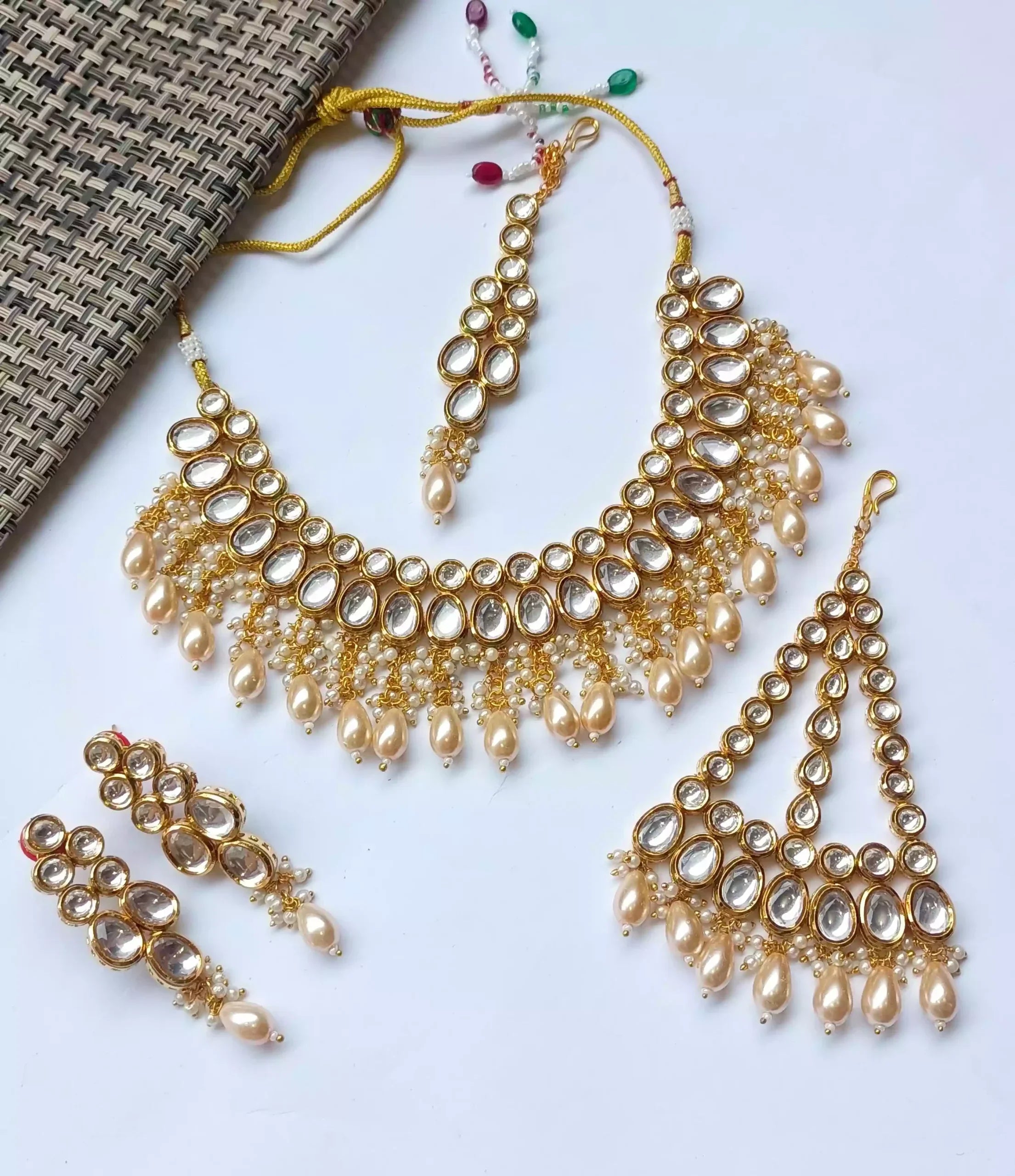 Indian kundan set with back meenakari Secondary image