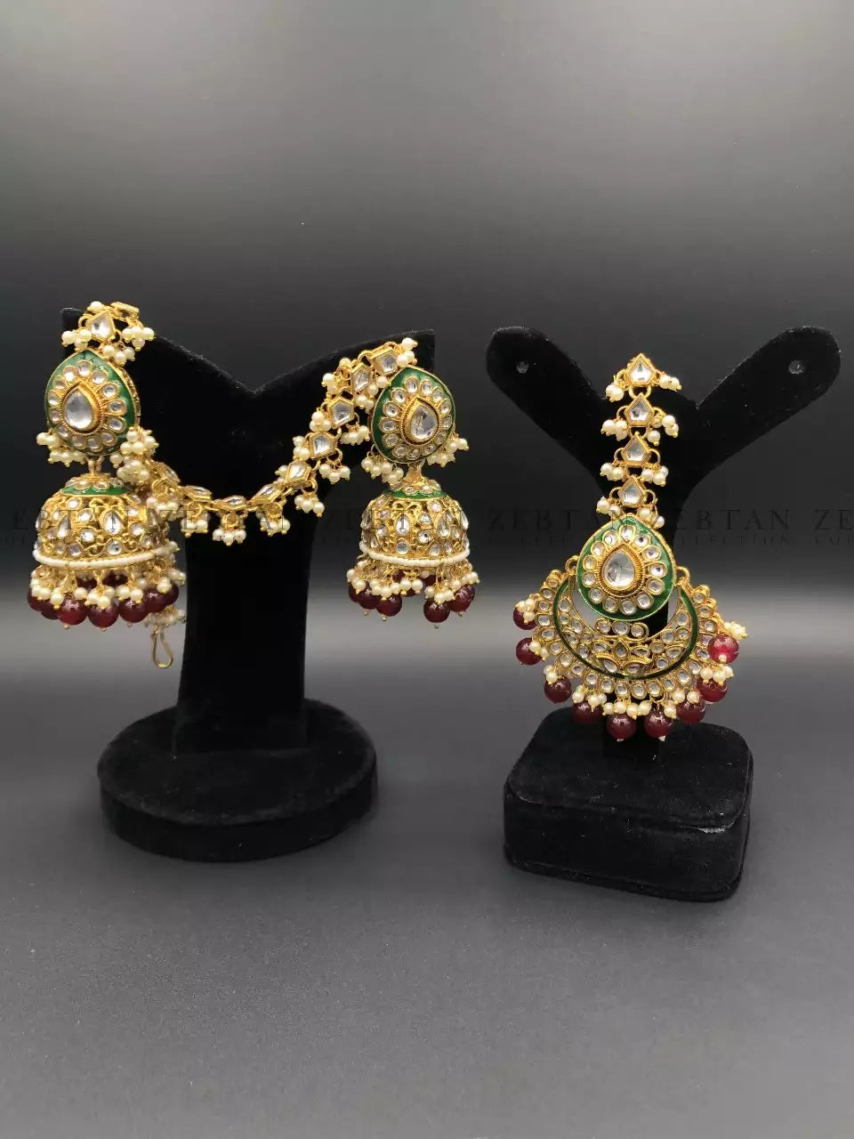 Kundan earrings teeka with saharay Main image