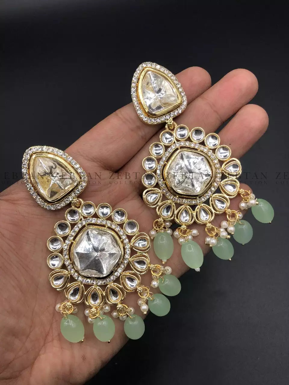 Jaipuri kundan earrings Secondary image
