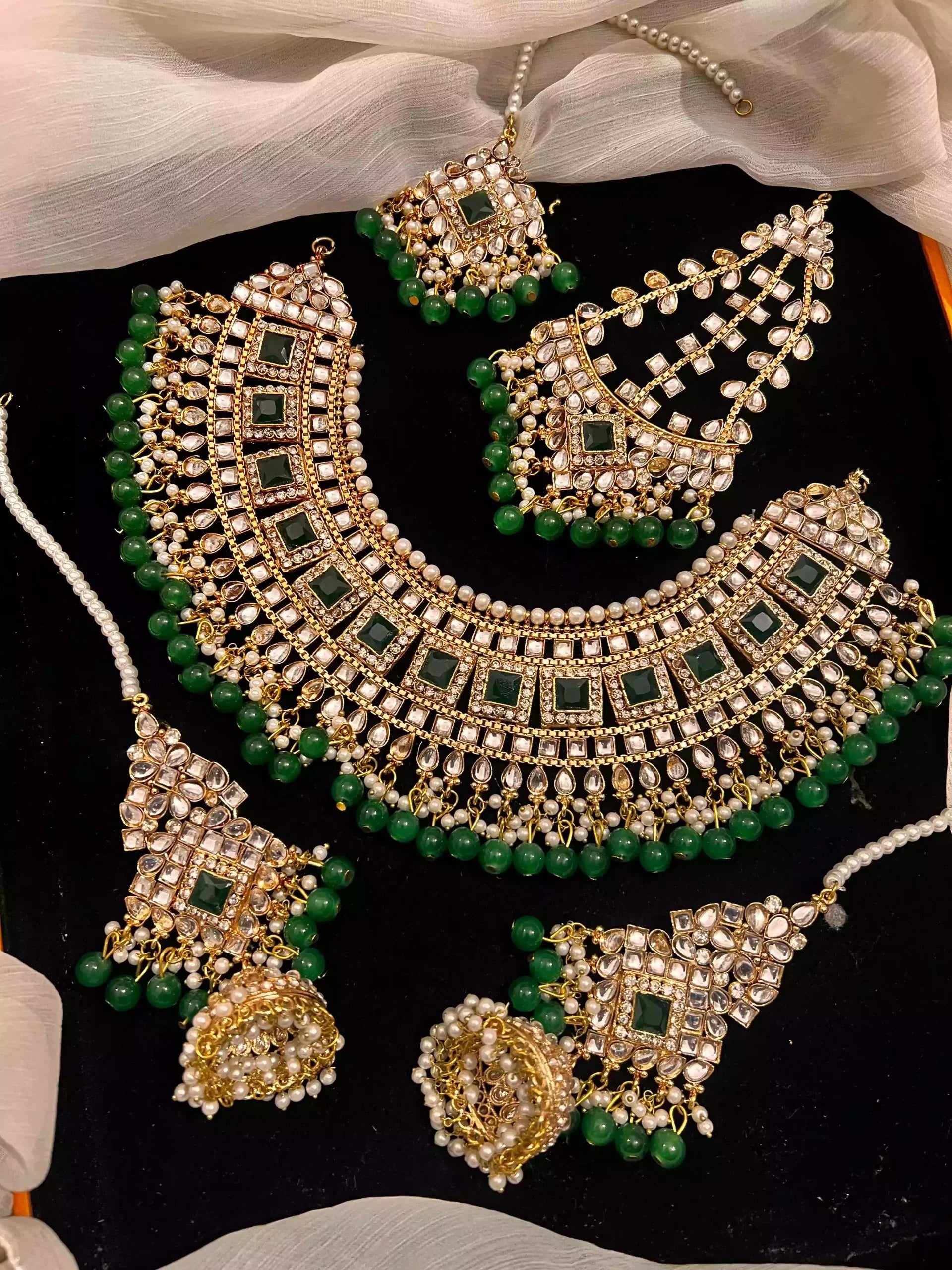 Indian kundan bridal set