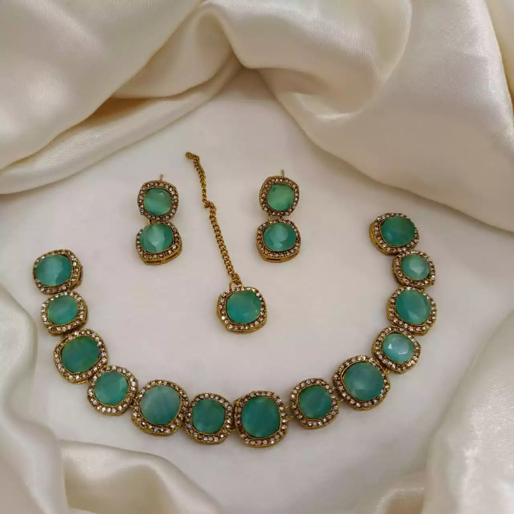 Doublet zircon necklace set