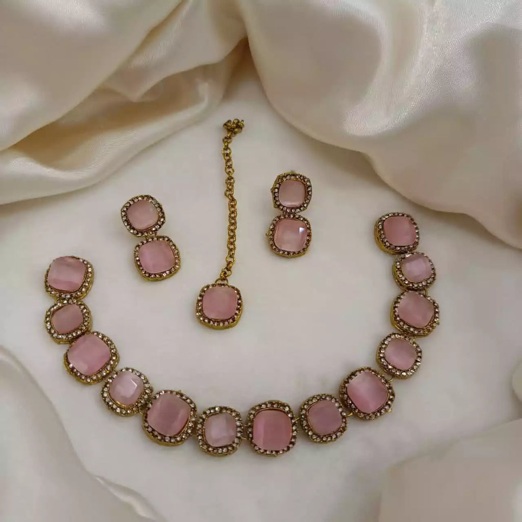 Doublet zircon necklace set