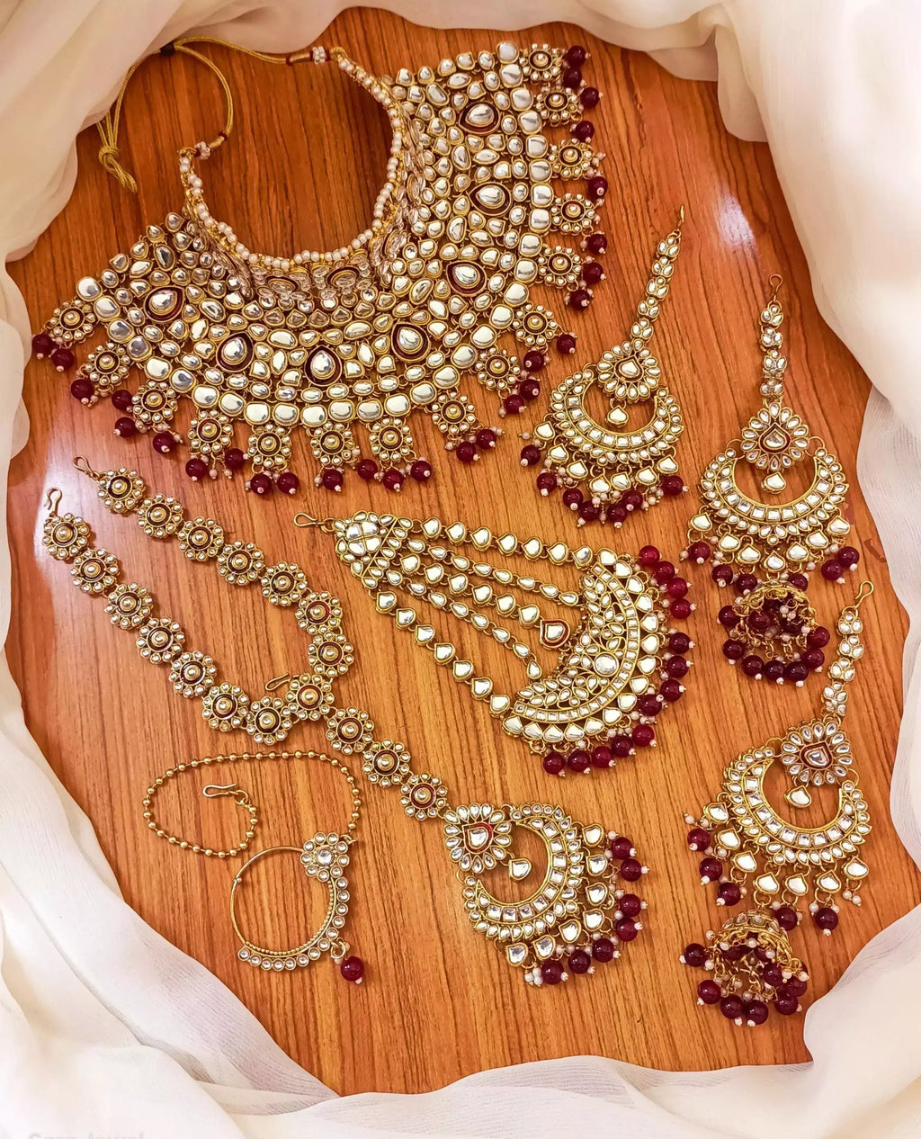 Indian kundan complete bridal set