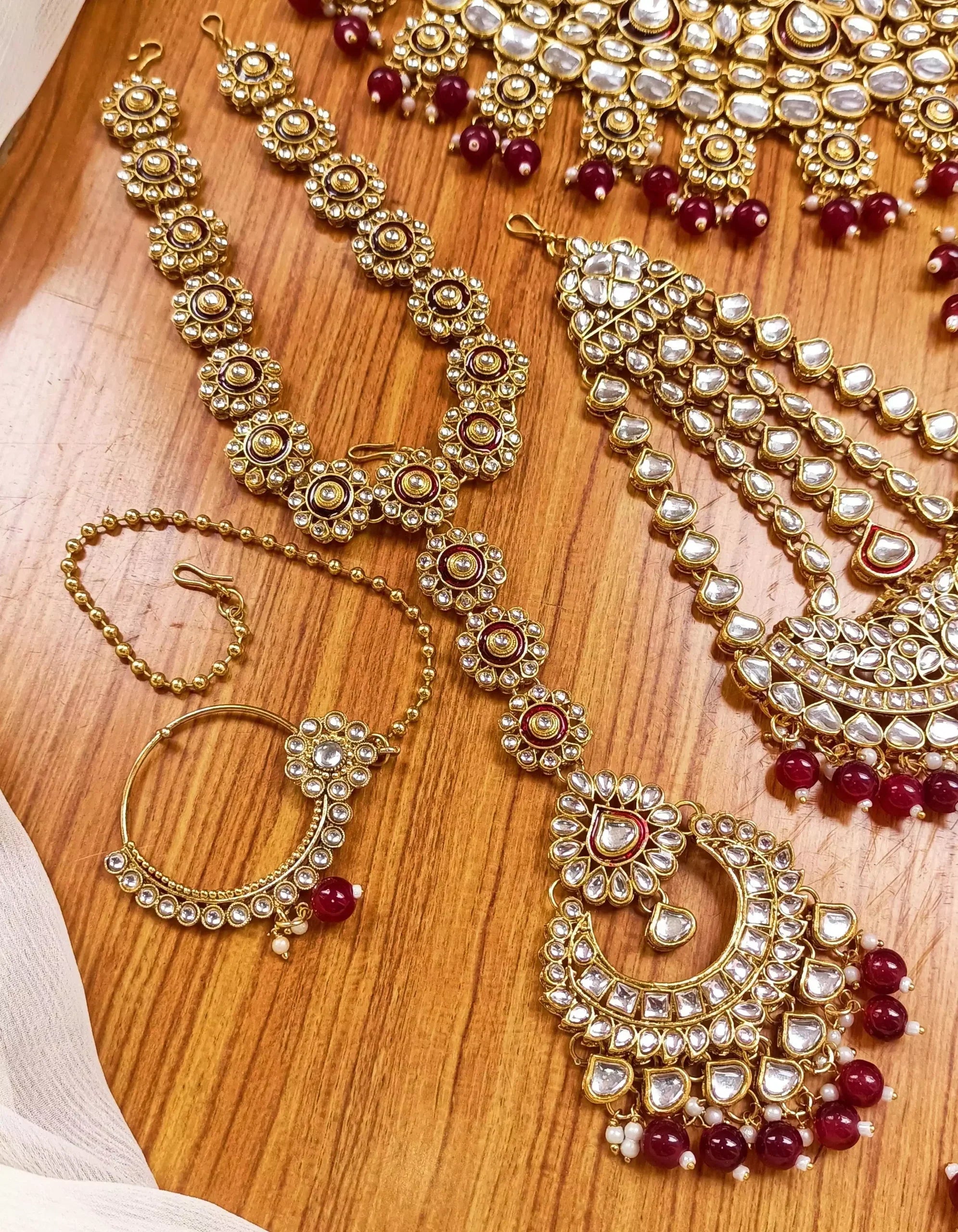 Indian kundan complete bridal set