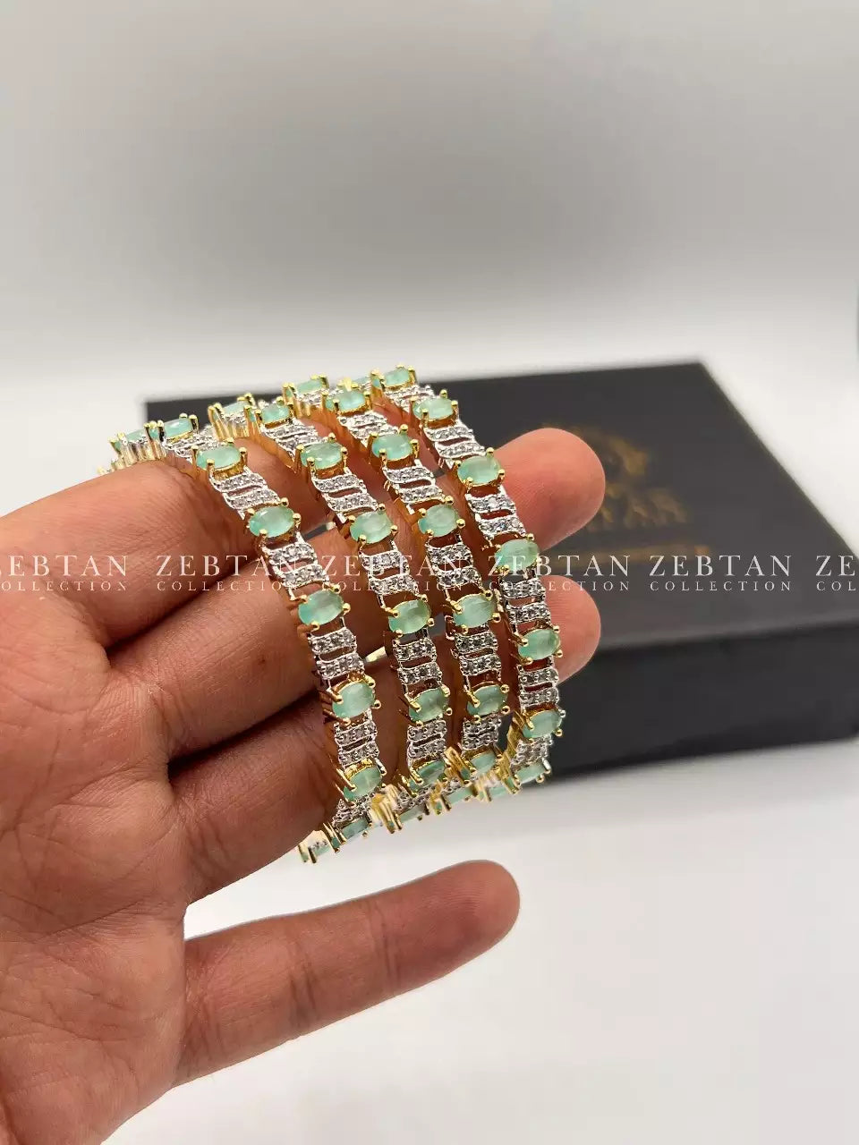American diamond 4pcs bangles set