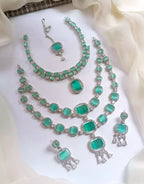 Most demanding bridal set