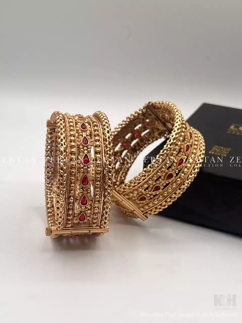 Rajwari bangle pair