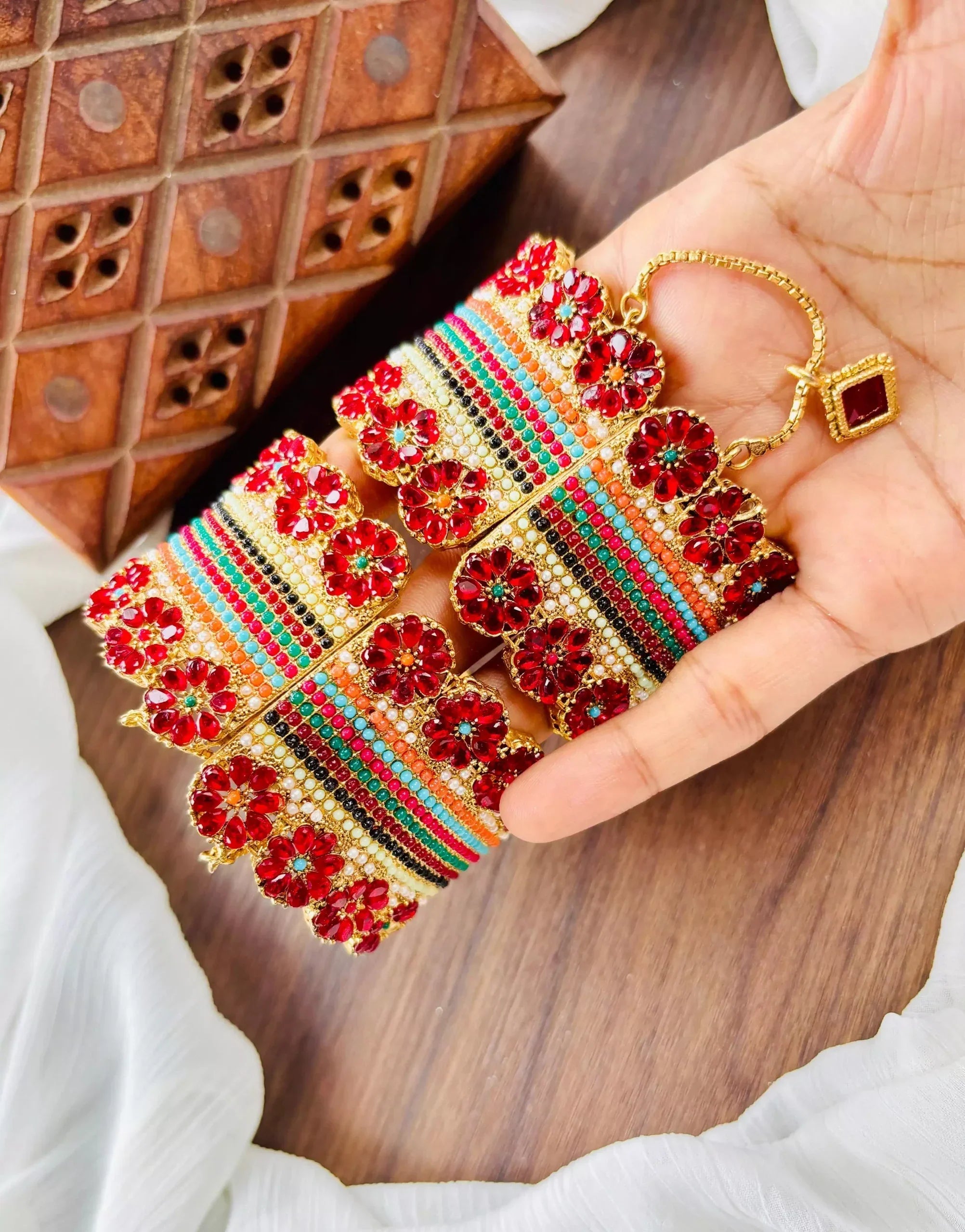 Zircon openable bangle pair