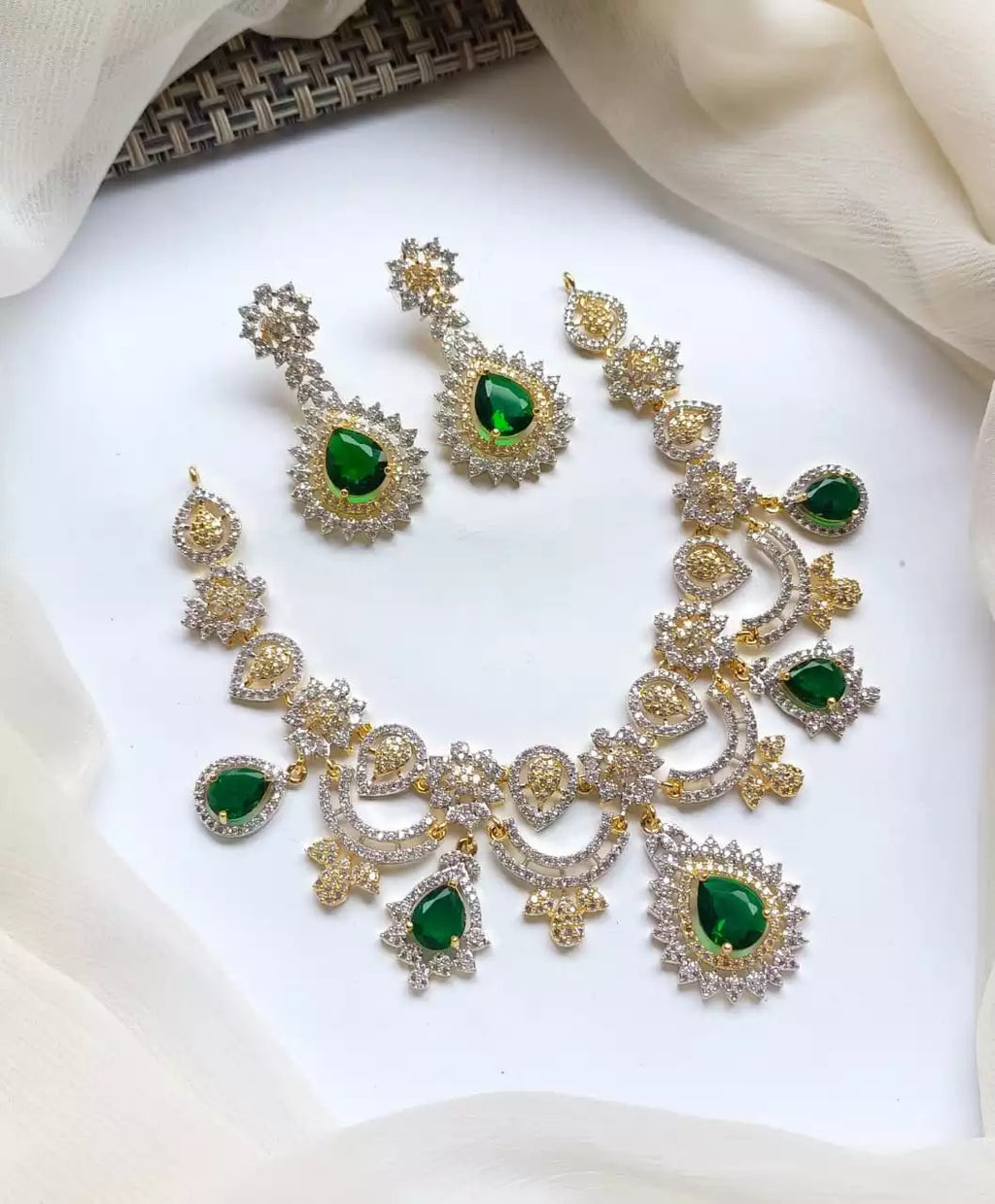 American diamond necklace set