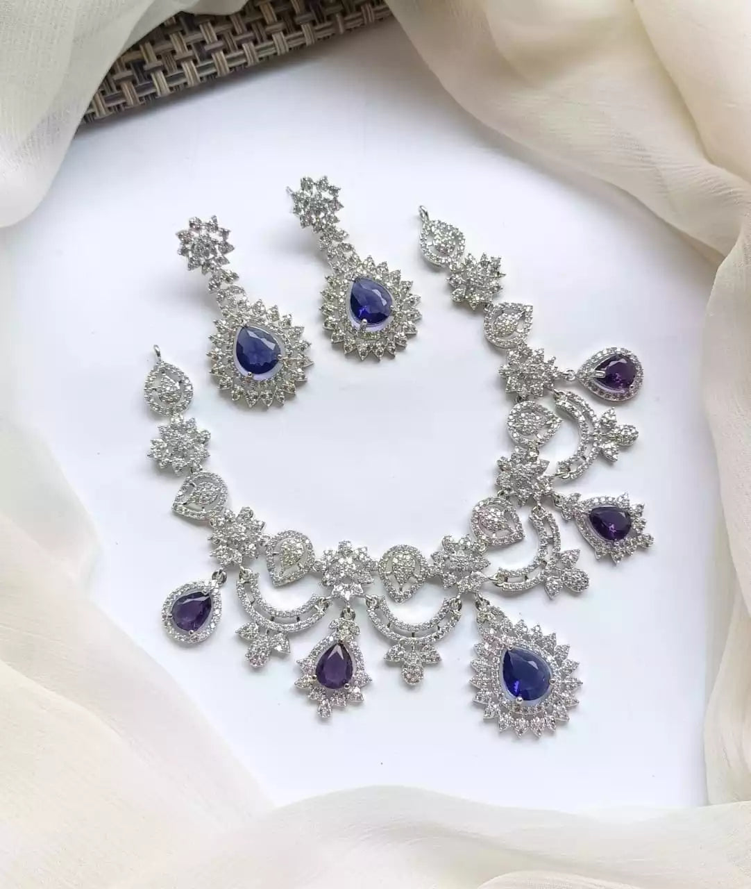 American diamond necklace set
