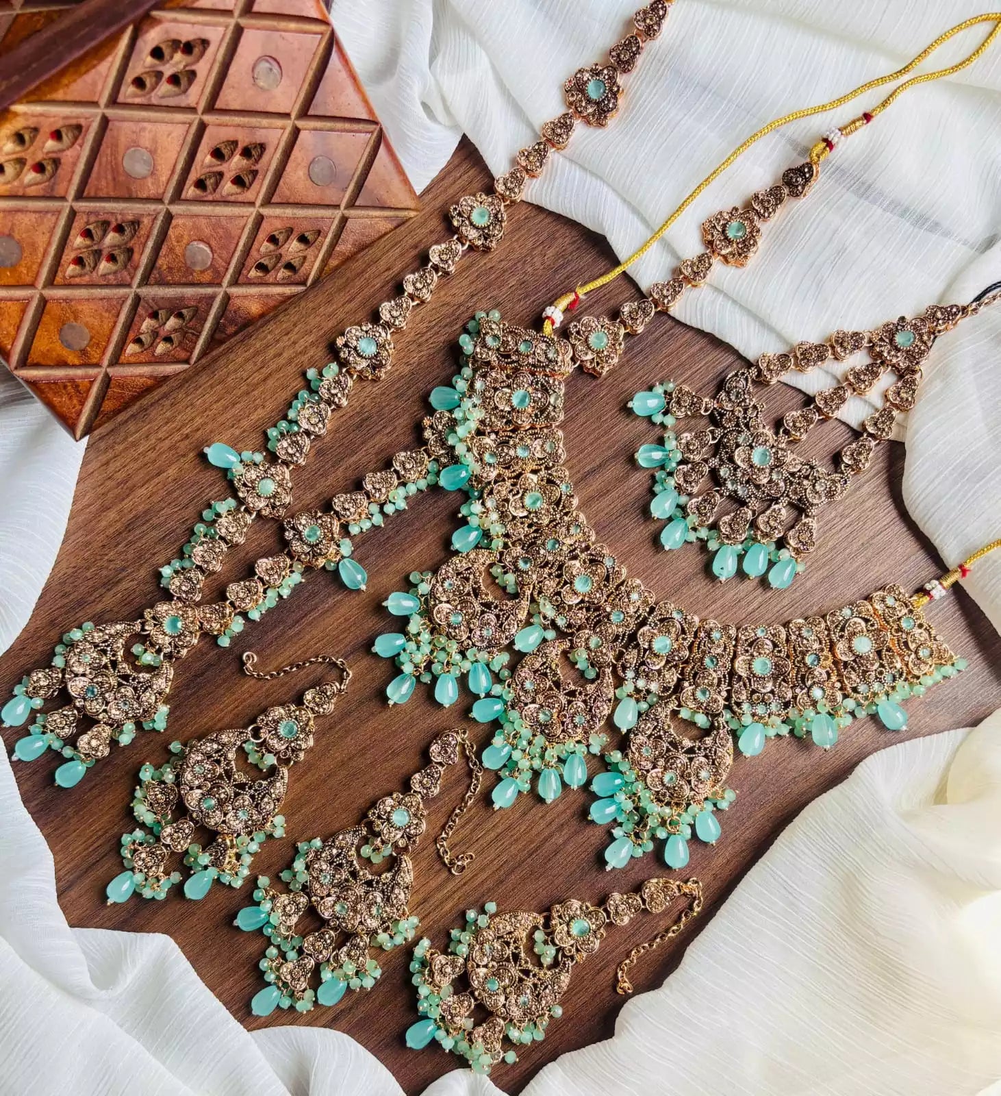 Zircon complete bridal set