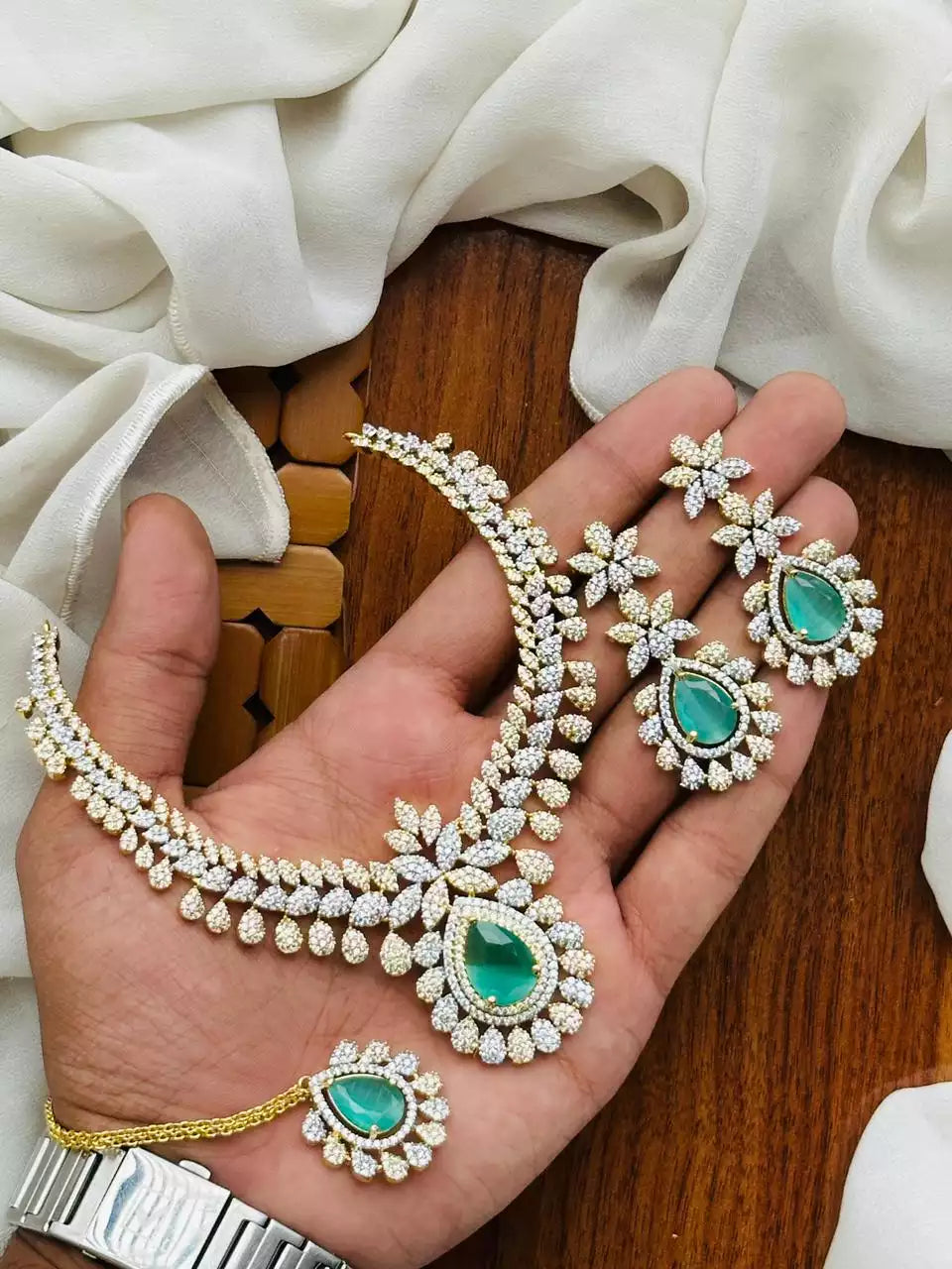 American diamond necklace set