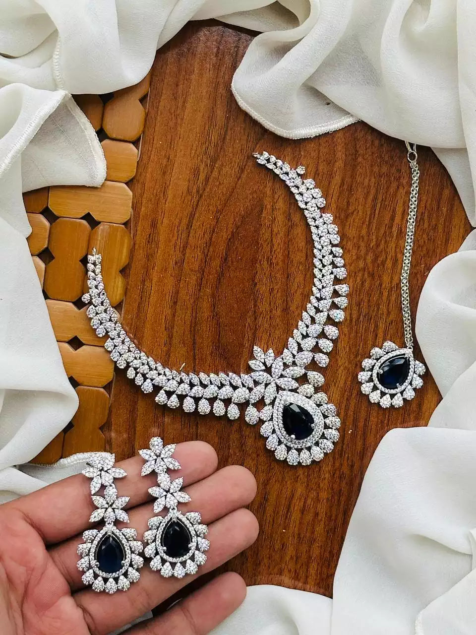 American diamond necklace set