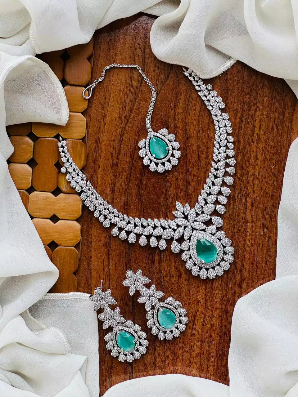 American diamond necklace set