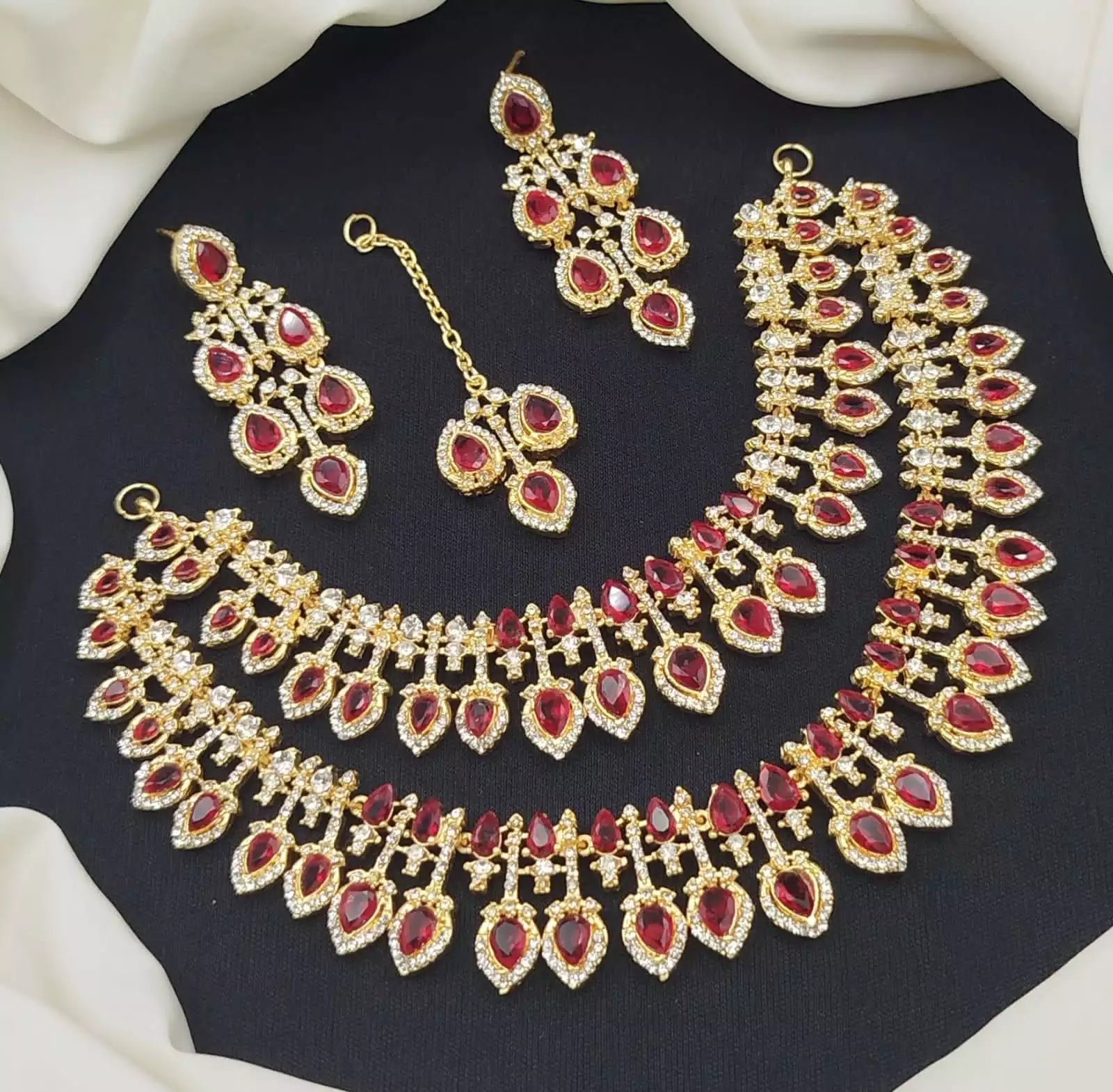 Zircon double layer bridal set