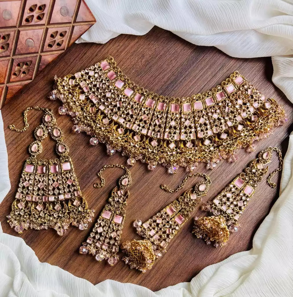 Heavy bridal set with jhumar