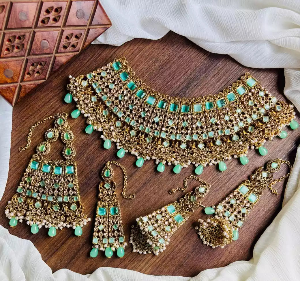 Heavy bridal set with jhumar