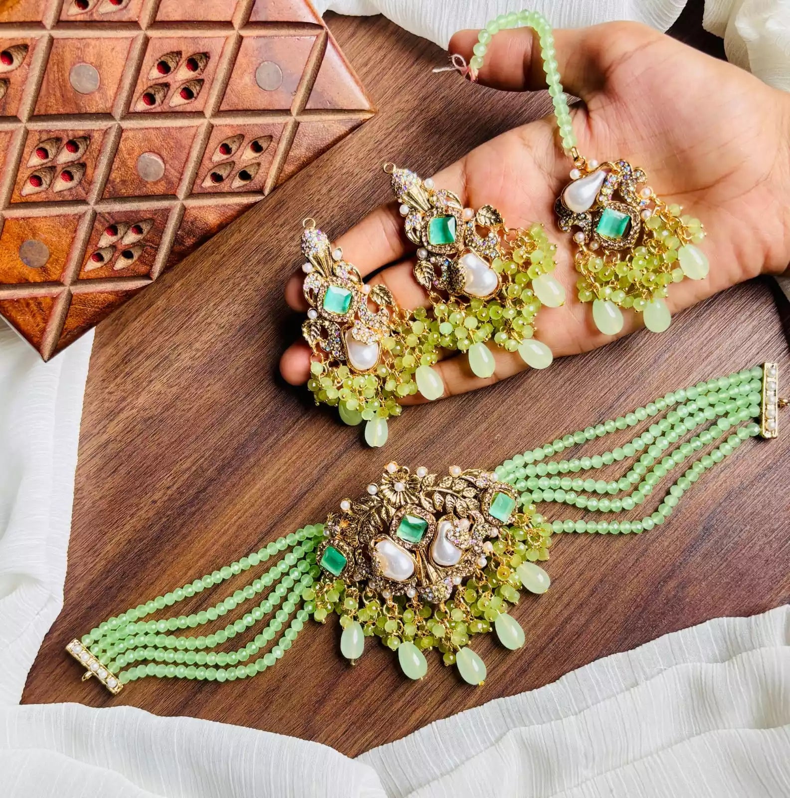 MOP choker set