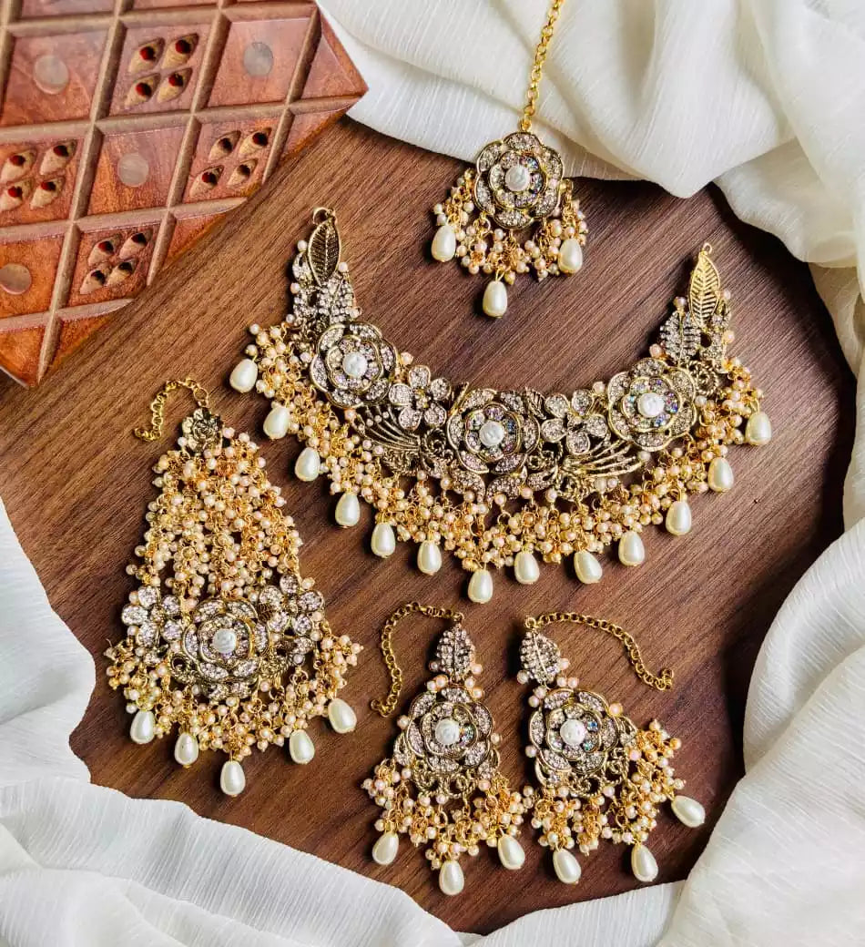 Handmade designer bridal set