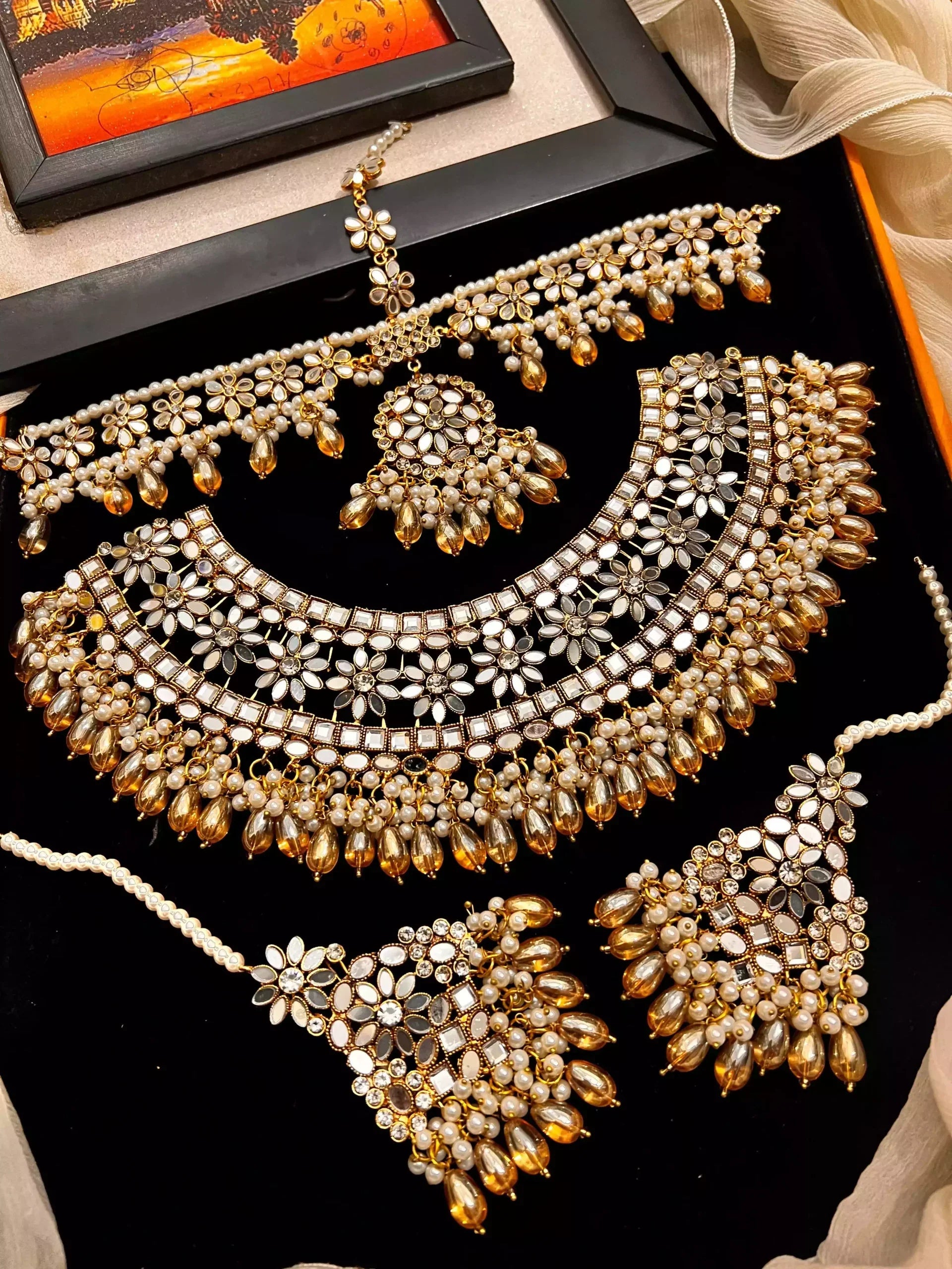 Kundan bridal set with maatha patti