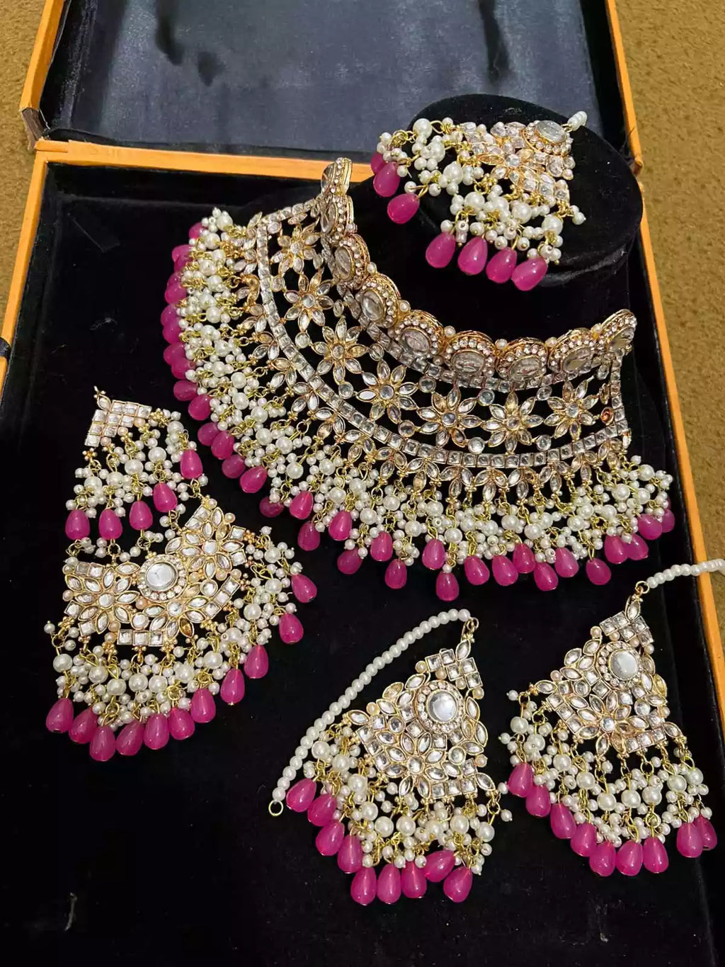 Indian kundan bridal set