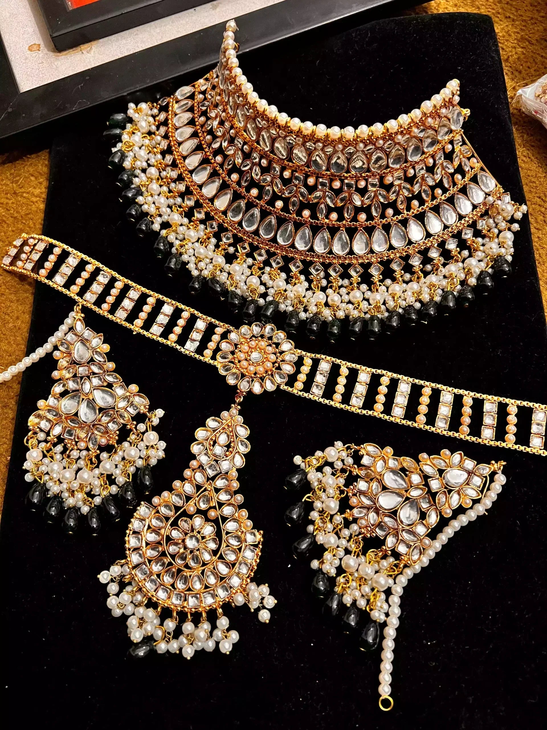 Kundan bridal set with sheesh patti