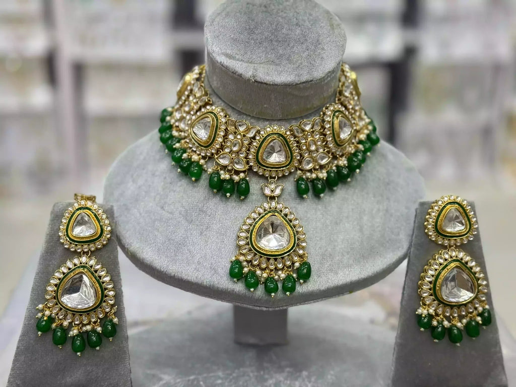 Indian kundan necklace set with teeka