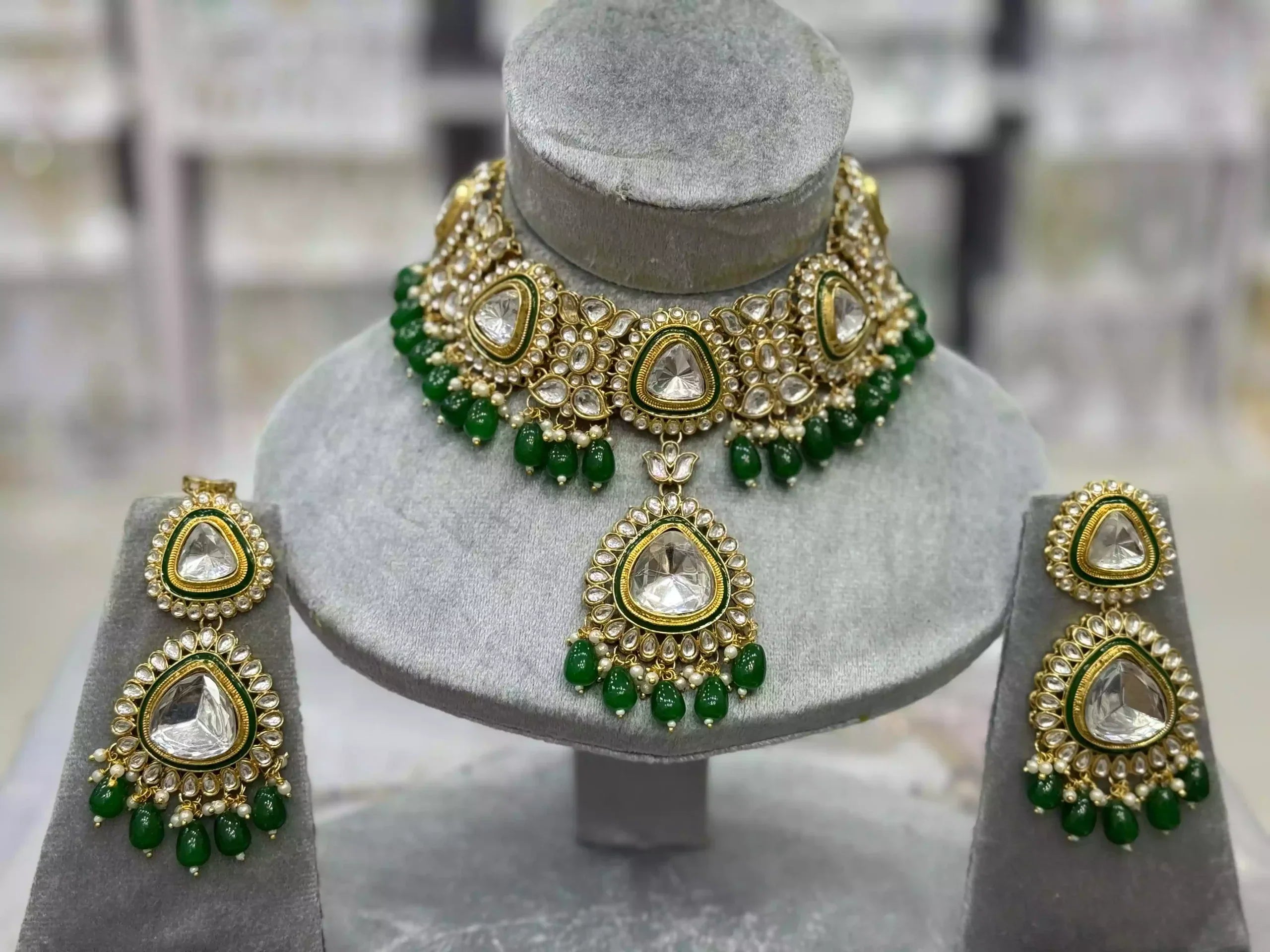 Indian kundan necklace set with teeka