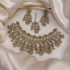 Zircon bridal set with teeka