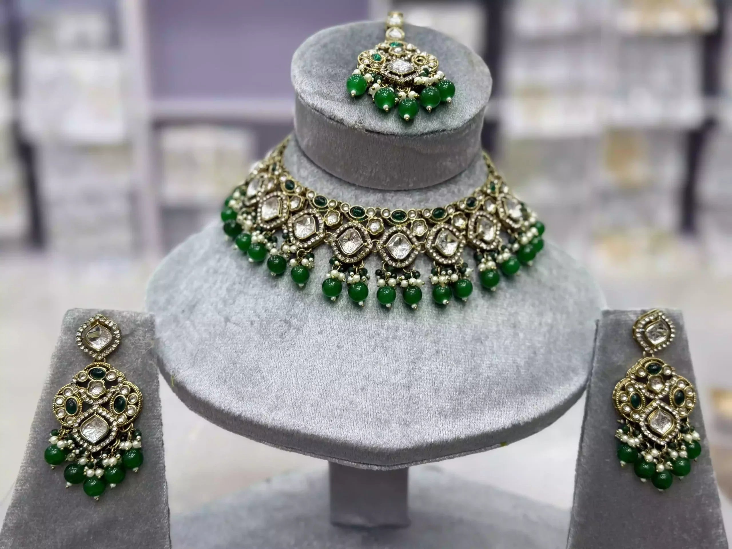 Kundan necklace set