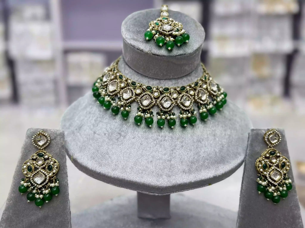 Kundan necklace set