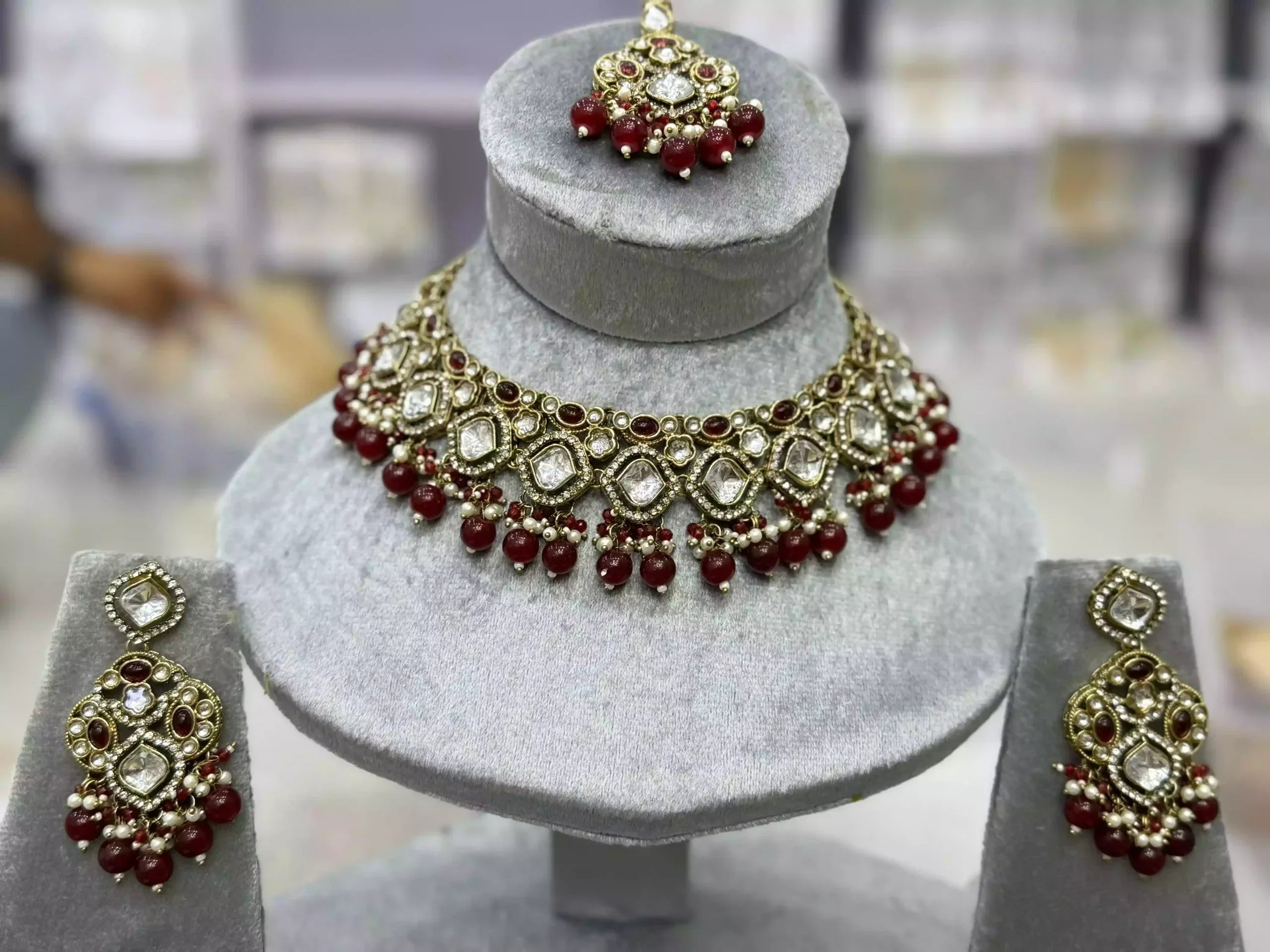 Kundan necklace set