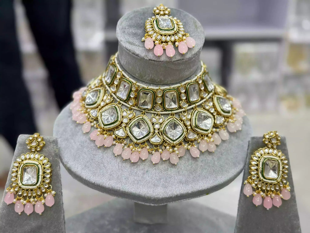 Heavy kundan necklace set