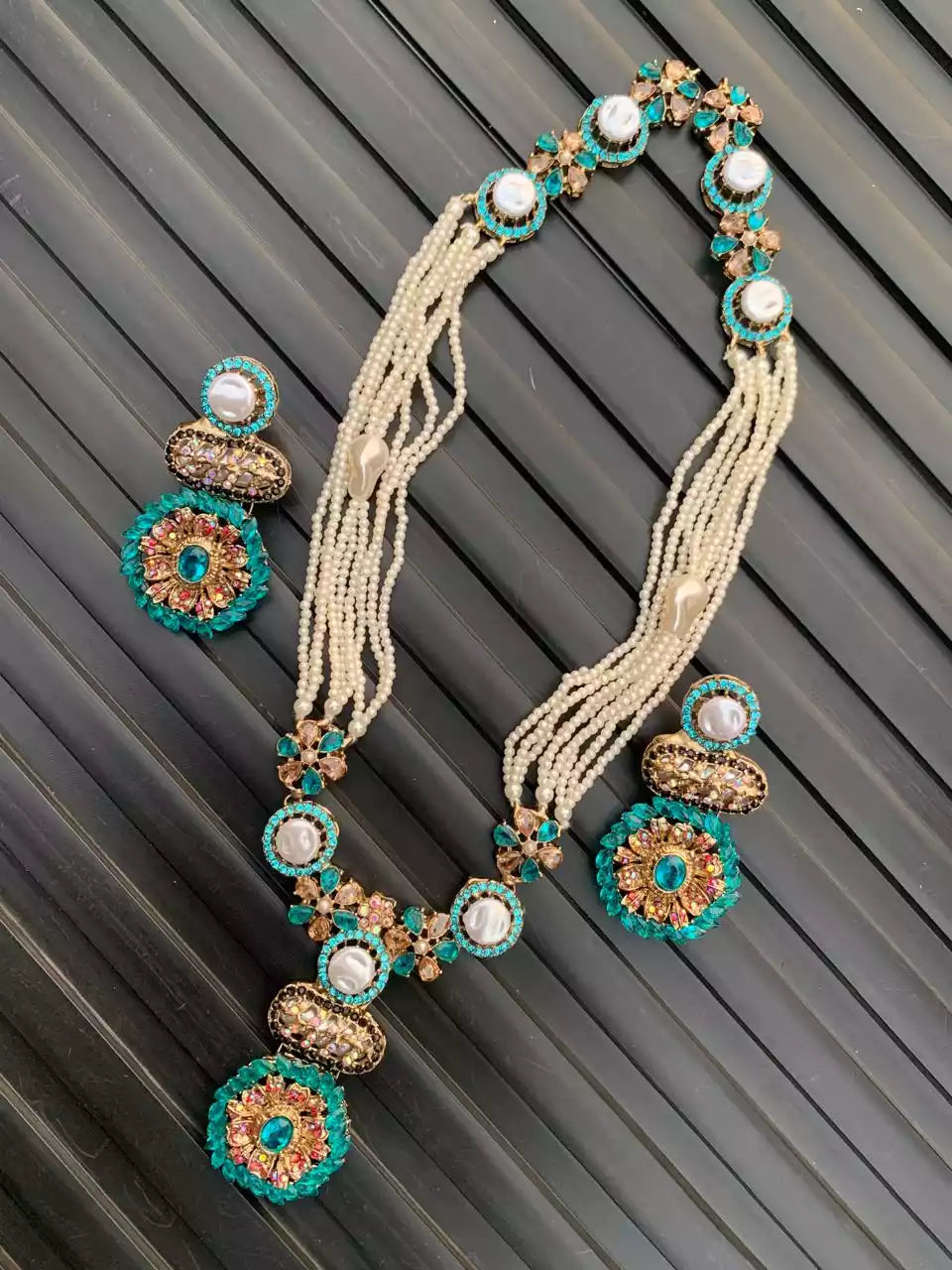 Mother pearl maala set