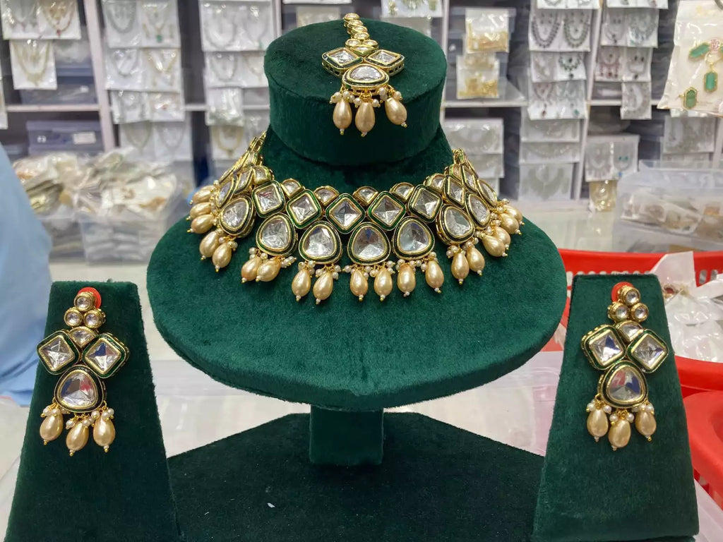 Indian kundan necklace set