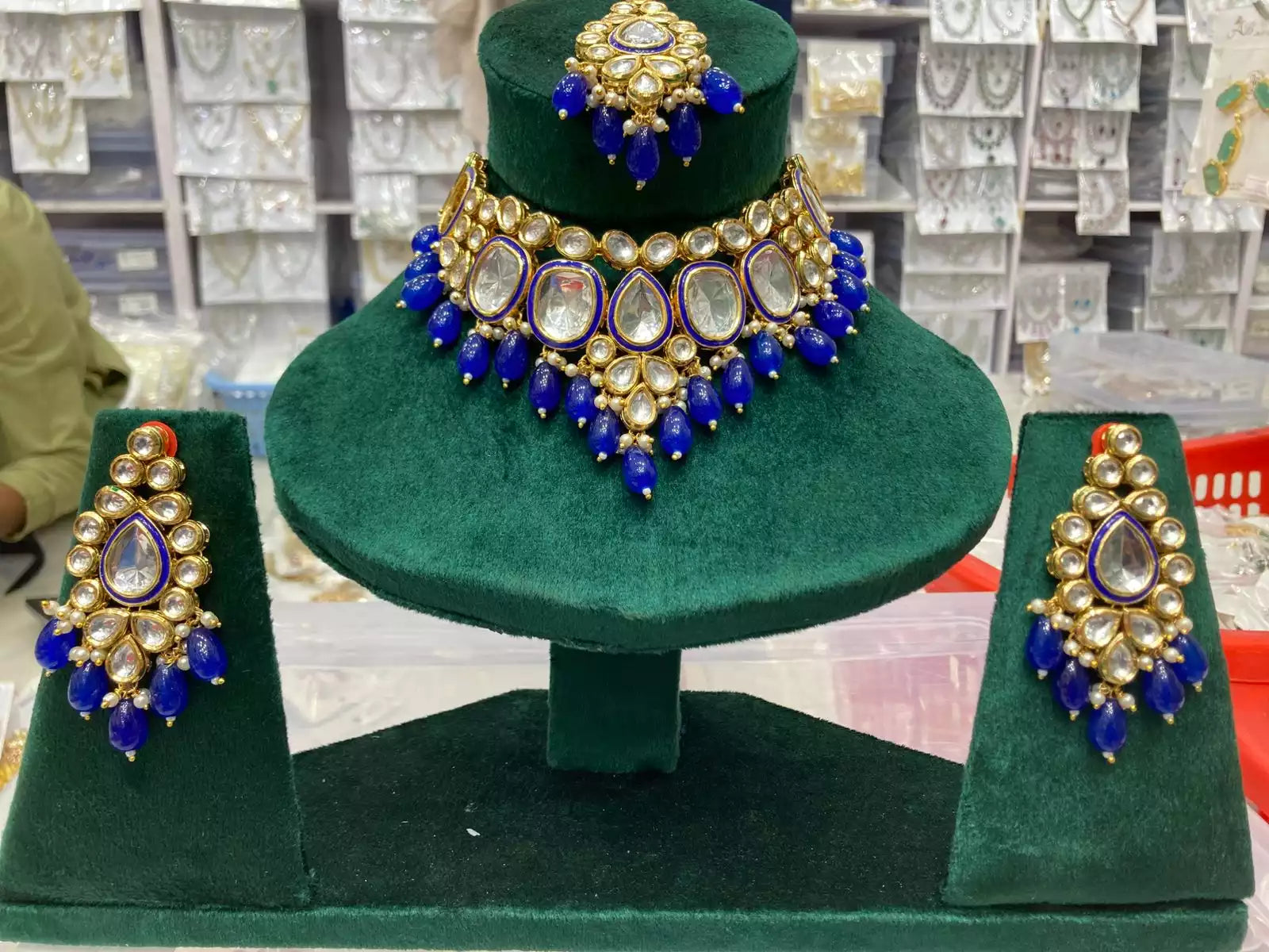 Indian kundan necklace set