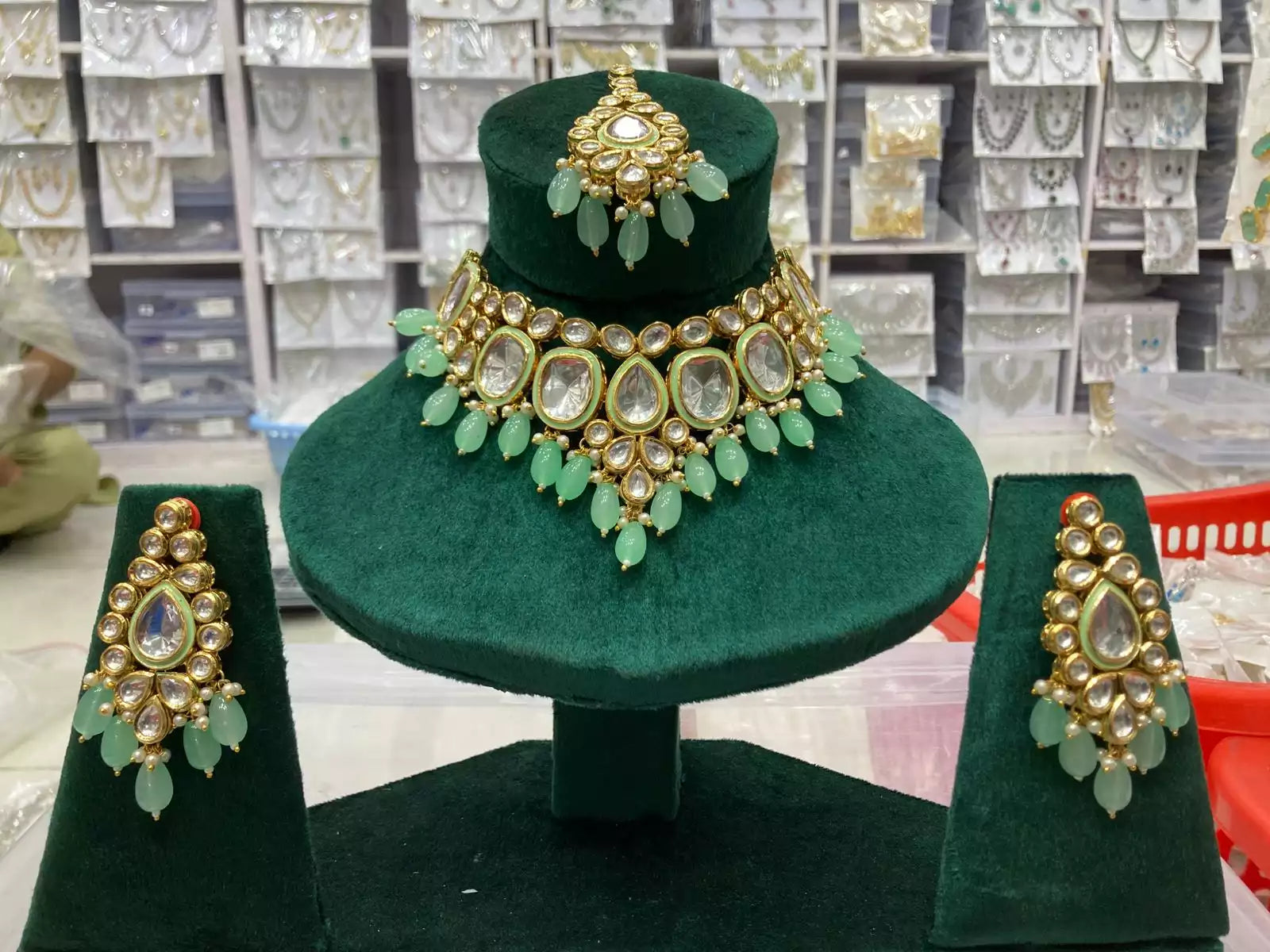 Indian kundan necklace set