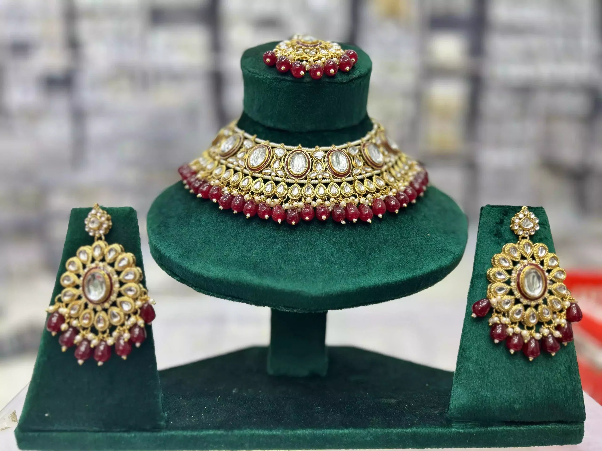 Indian kundan necklace set